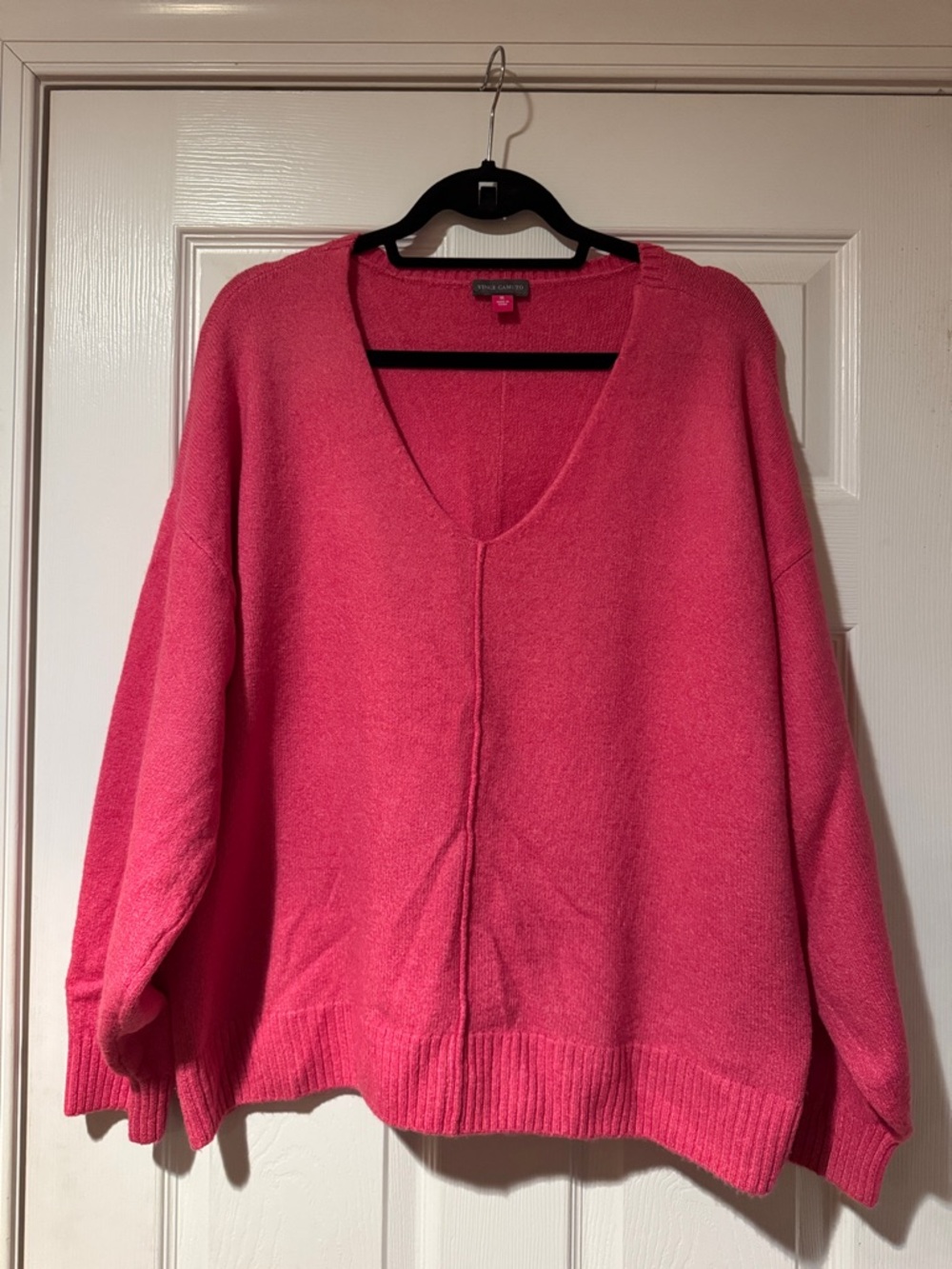 Vince Camuto Fuchsia V-Neck Oversized Women's Sweater